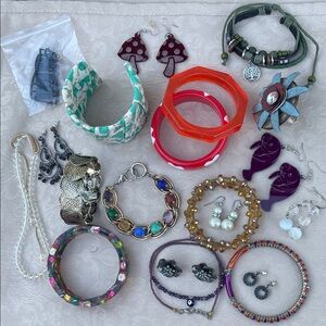 Vintage & Retro Jewelry
